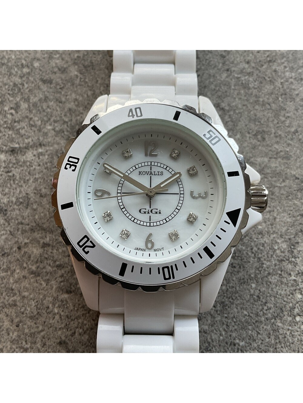 Beautiful Kovalis Womens Diver Style Watch 39mm White Resin Case/Band MOP Dial E